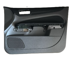 Ford Focus Kapı Döşemesi Sağ Ön 8M51 A23942 EB1E1A