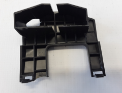 Volvo XC90 Arka Tampon Braketi Sağ 31407791