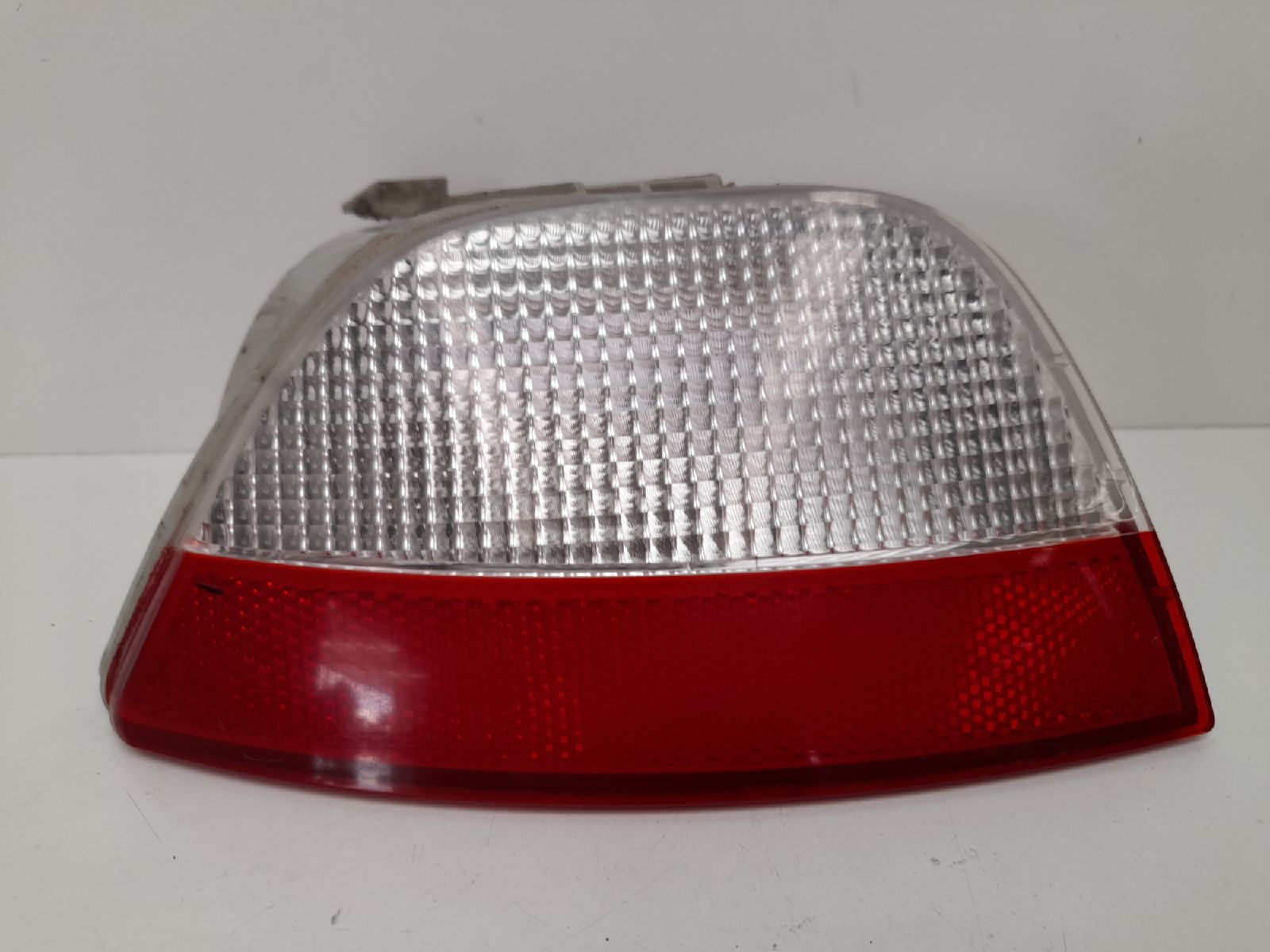 Ford Focus Sağ Arka Reflektör 1M5115K272AC