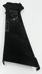 VOLVO 32219757 S90 Sol İç Kapı Direği Döşemesi