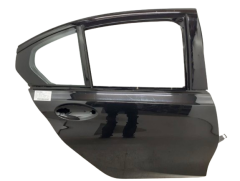 BMW G20 Sağ Arka Kapı 41517482278