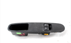 Lancia Ypsilon Ön Sol Cam Anahtarı 735531344