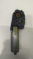KOLTUK AYAR MOTORU 8613788