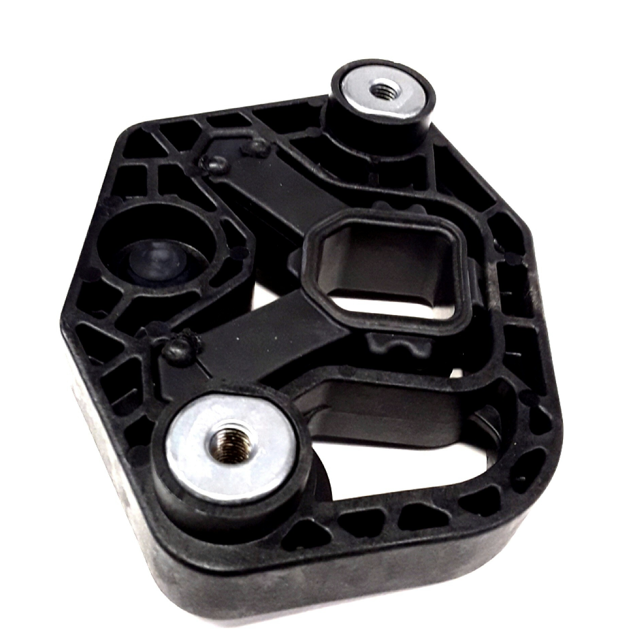 Volvo S60 S90 V90 XC60 XC90 İntercooler Ara Braketi 31439575