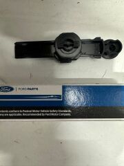 FORD H1BBA060C14AA TORPİDO KAPAK DURDURUCU