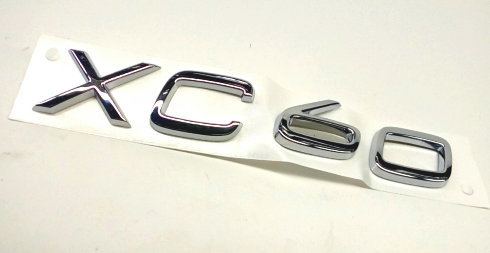 Volvo XC60 Arka Amblem Yazı 31333640