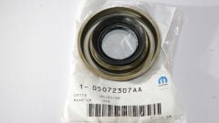 MOPAR 1-05072307AA Jeep CHEROKEE Şanzıman / Transfer Kutusu Çıkış Mili Keçesi
