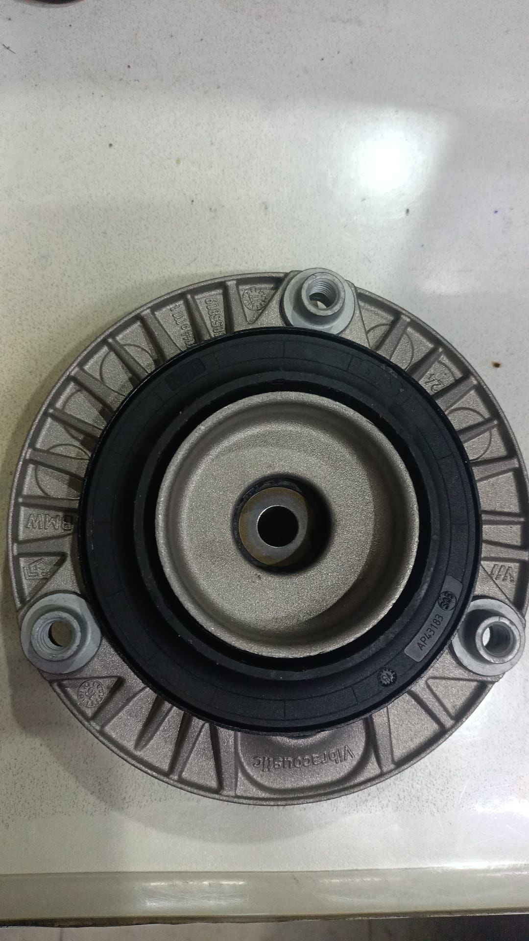 BMW Orijinal F20 F30 Amortisör Takozu 31306863135 / 787004401D