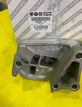 OPAR 55195032 Fiat Fiorino 1.4 Benzinli Sağ Motor Takoz Braketi