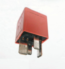 Mercedes 4 Fiş Pembe Röle A0009821923
