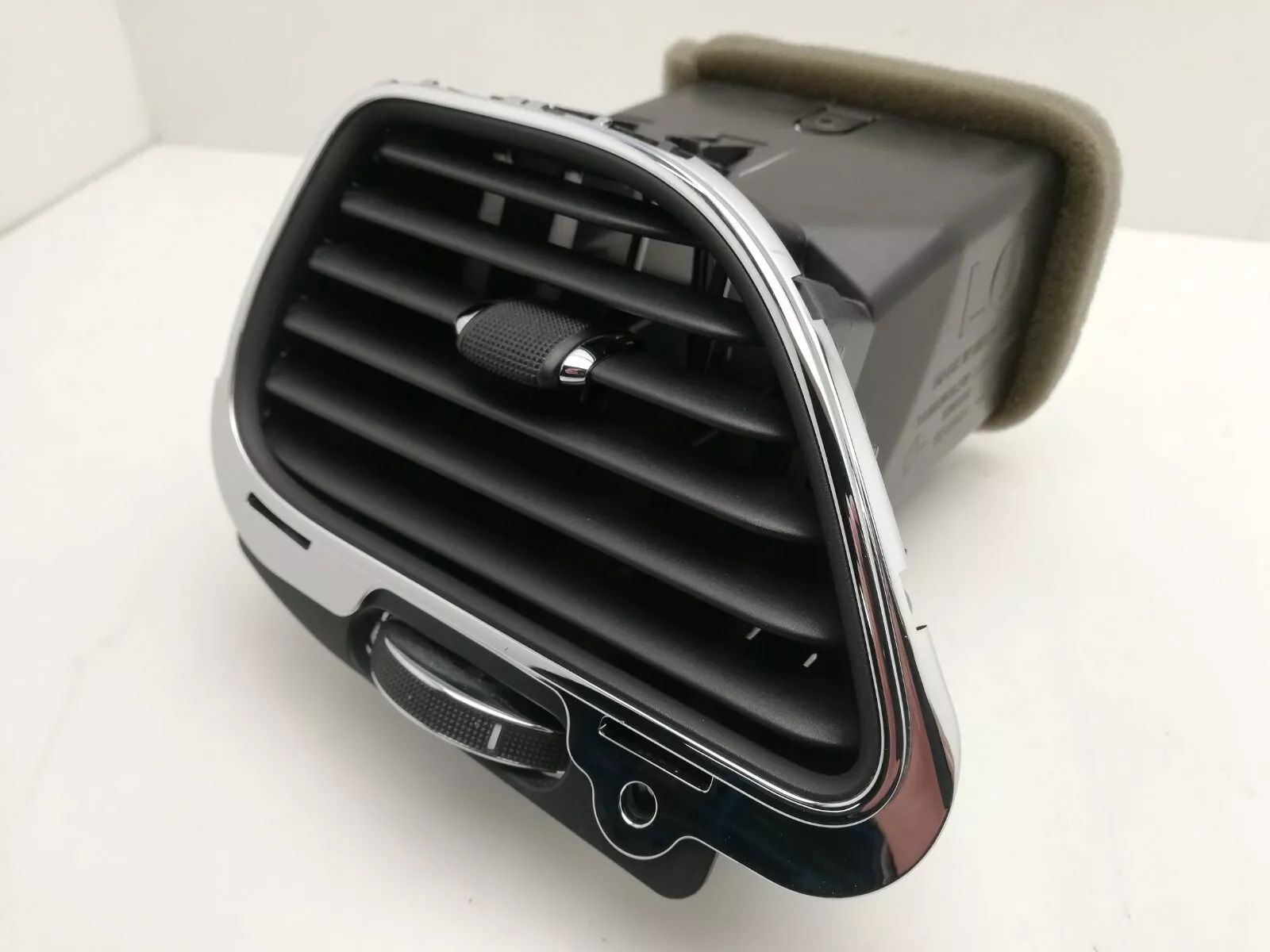 Dodge Journey Kalorifer Hava Kanalı ( Sol )  1QM11DX9AA /	K1QM11DX9AC