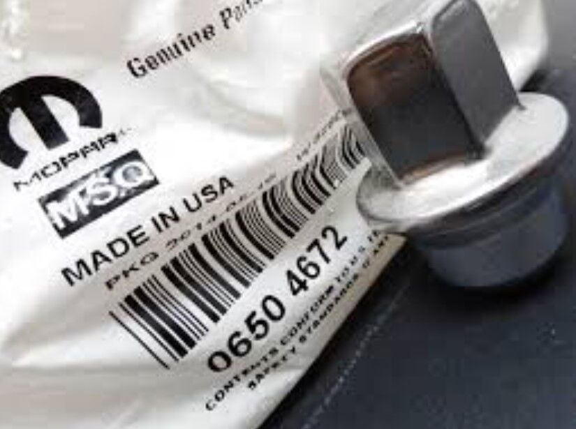 MOPAR K06504672 Bijon Chrysler 300M