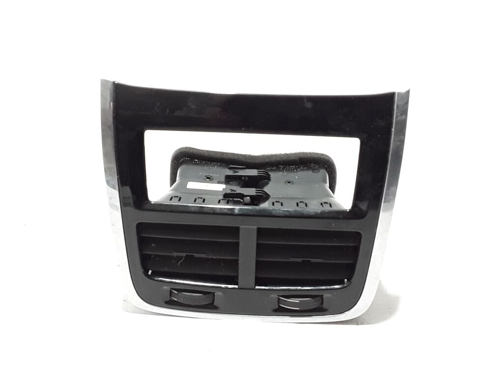 VOLVO 31497490 XC60 TORPİDO DİFÜZÖR ÇERÇEVESİ