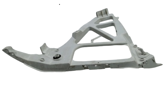 Ford Focus Arka Sağ Tampon Bağlantısı 4M51N17E850AF
