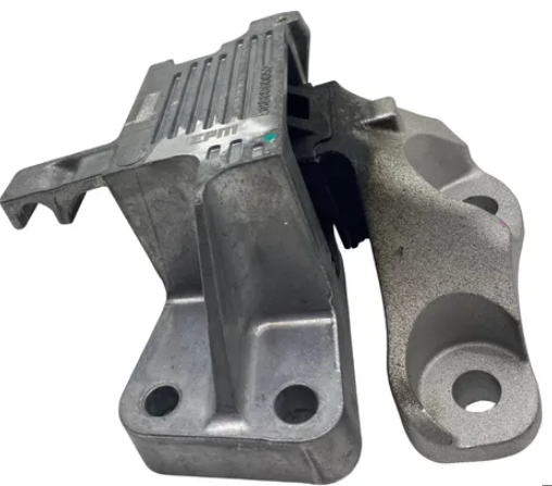 Volvo XC40 Sol Motor Takozu 32325236