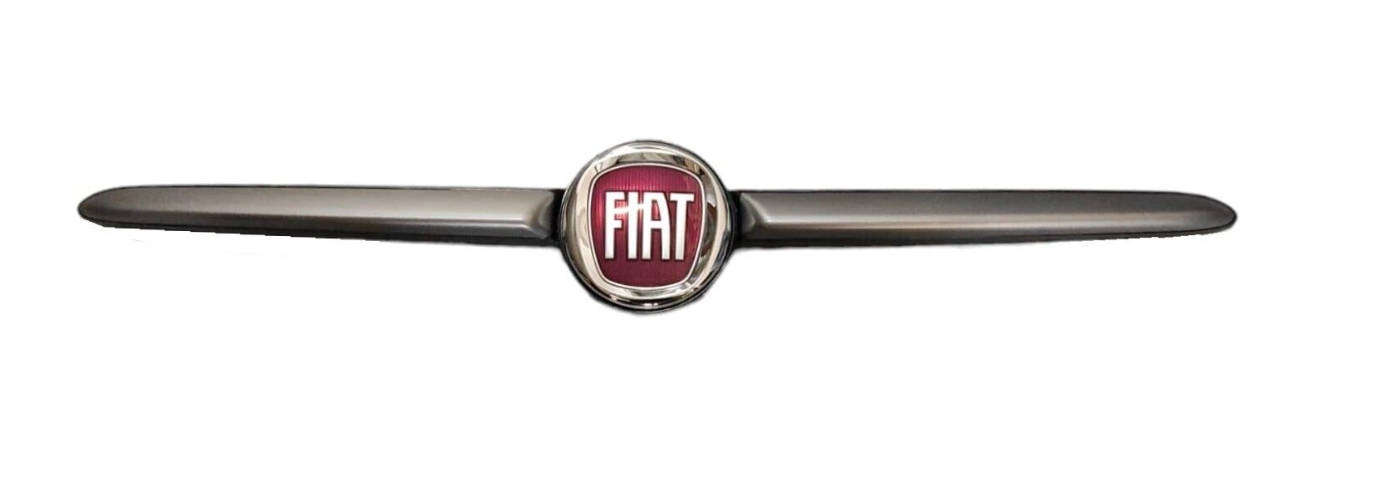 FIAT 500L Panjur Logo Amblem 735657967