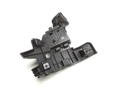 VOLVO S60 Sağ Arka Tampon Braketi 31323838