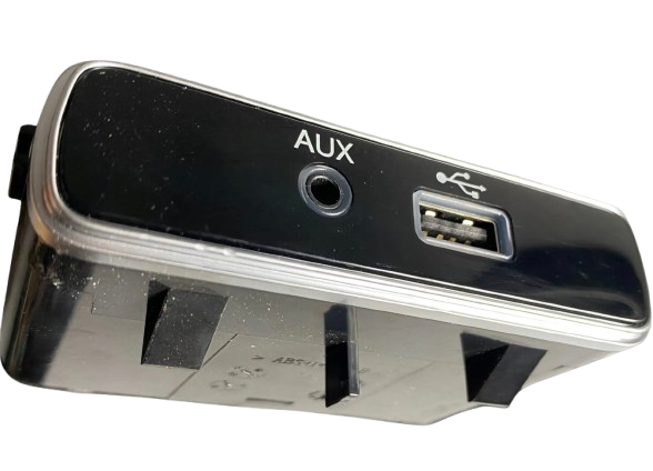 Fiat 500X USB Medya AUX Soketi 735650649 : 735631402