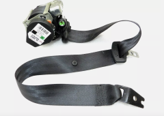 VOLVO V60 Arka Sağ Emniyet Kemeri 39823325