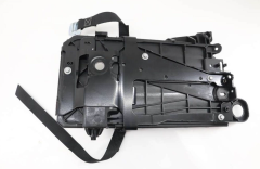 VOLVO XC40  Akü Tutucu 32348533 : 32132919