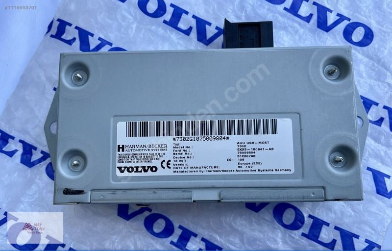 Volvo S80 V70 XC70 Multimedya Eğlence Modülü 31266137 / 31260798