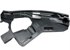 XC60 Far Tampon Braketi Sağ  31383886