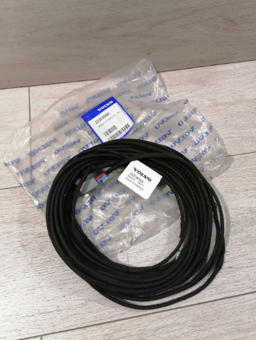 VOLVO XC90 TABLET TUTUCU KABLO 32204544