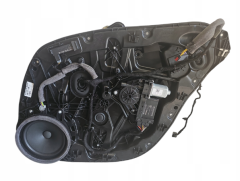 Volvo V60 Kapı İç Panel Arka Sağ 32353355