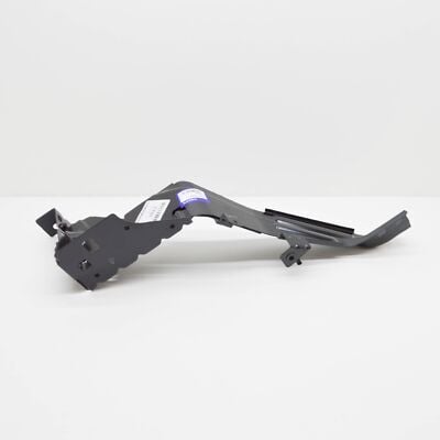 VOLVO 32377055 Montaj braketi, Ön sol tampon